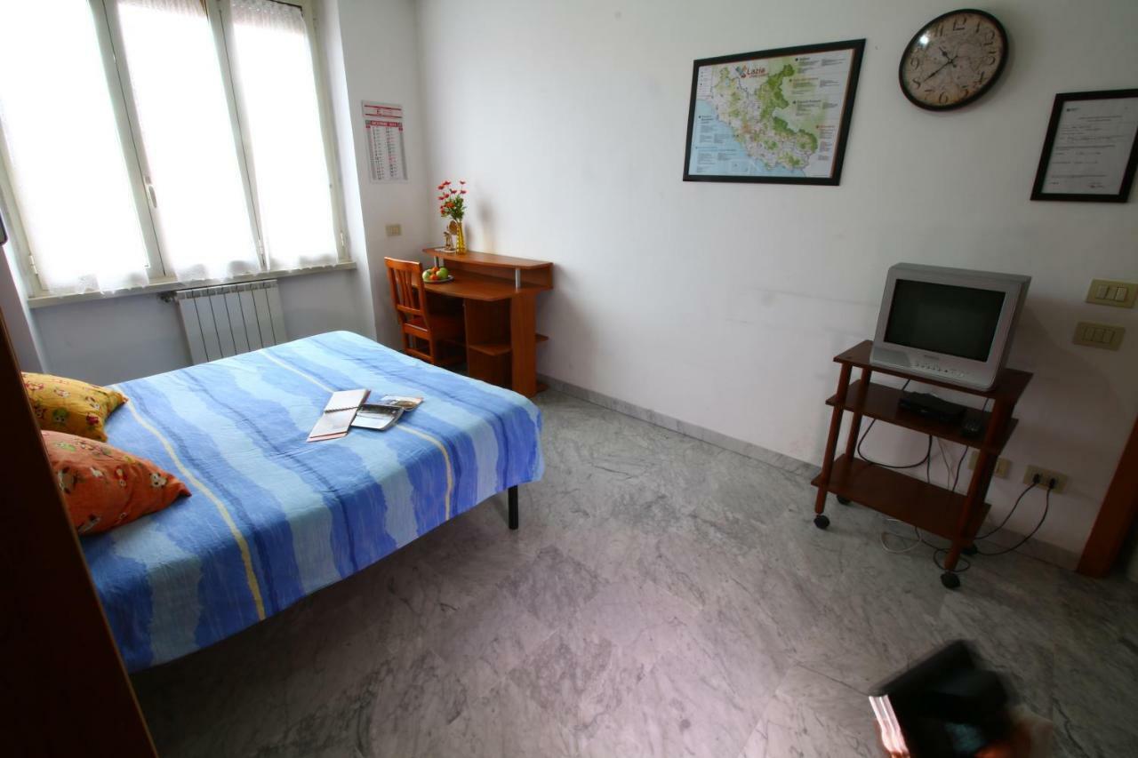 B&B Maria Grazia Рим Экстерьер фото